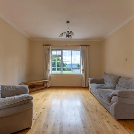 Ballyneill * Carrick-on-Suir