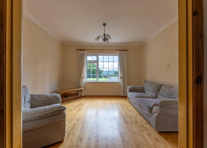 Ballyneill * Carrick-on-Suir